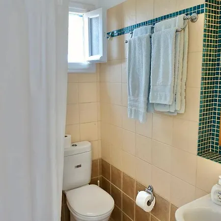 G - Kamari Village Feriehus Kastrákion